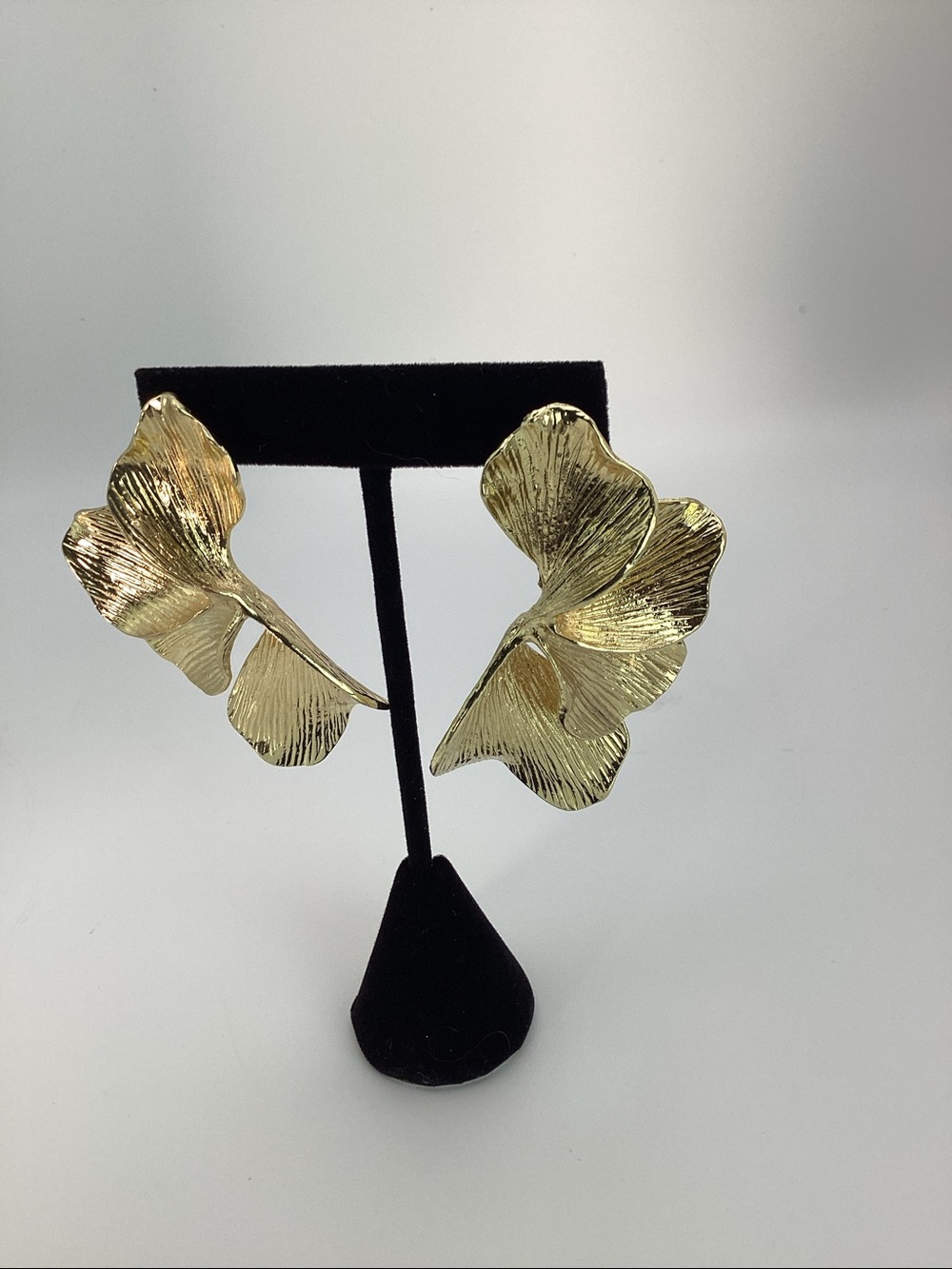 Gold Abstract Sculptural Ginkgo Leaf Fan Statement Earrings Textured Folds